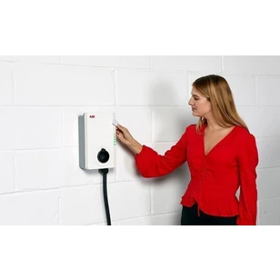 Зарядное устройство Terra AC W11-G5-R-0, вход 380..415VAC, с кабелем Type 2, 11KW, RFID, 1XETHERNET, IP54