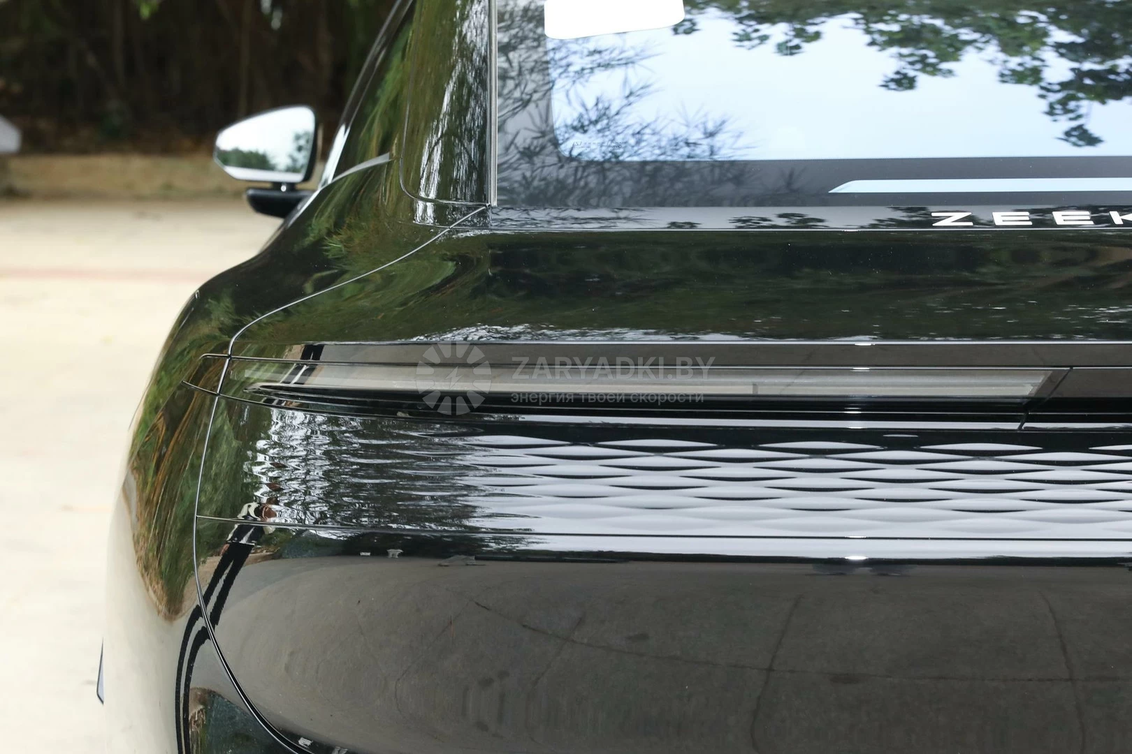 Электромобили Электромобиль Zeekr 007 Drive