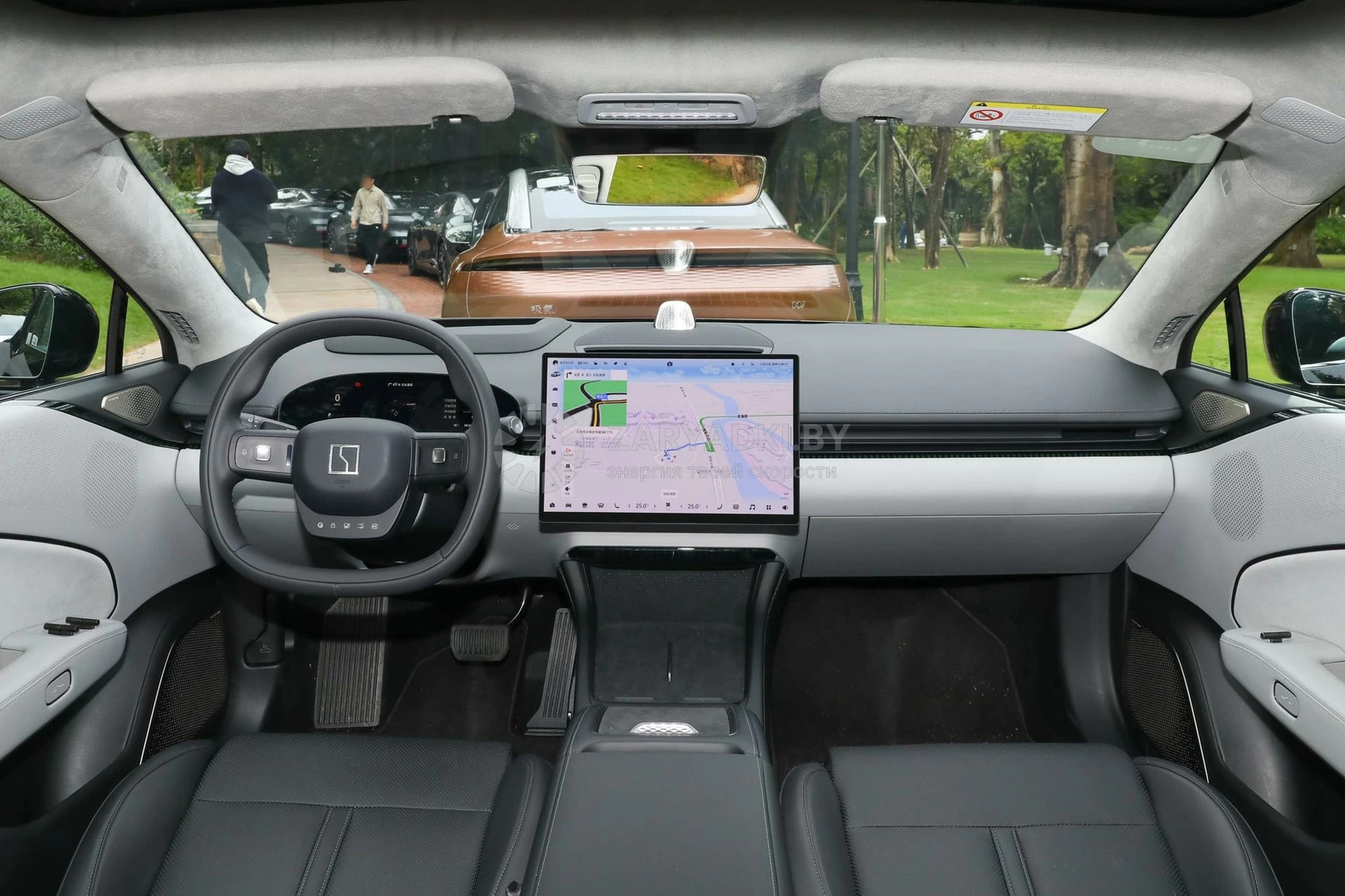 Электромобили Электромобиль Zeekr 007 Drive