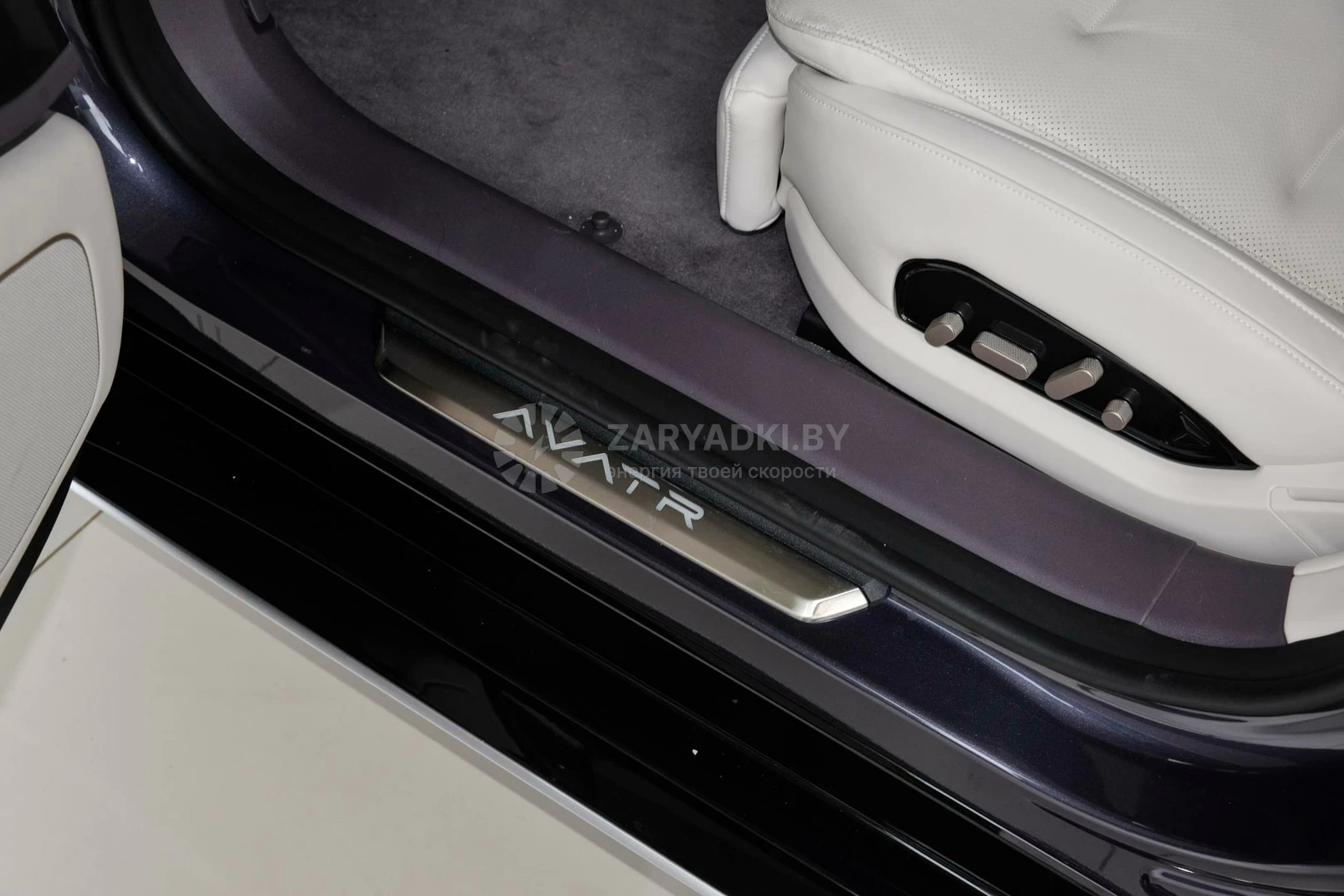 Электромобили Электромобиль Avatr 12 Luxury