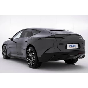 Электромобиль Avatr 12 Luxury