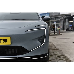 Электромобиль Avatr 12 Luxury